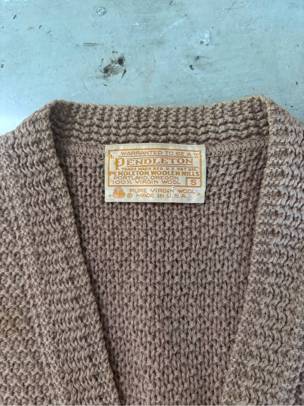 Vintage Pendleton 100% Virgin Wool Cable-Knit Sweater Vest - Picture 3 of 5